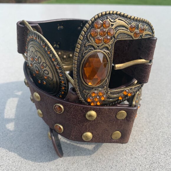 Vintage 90s Y2K Brown Leather Brass Rhinestone Stud Concho Boho Hip Belt - Picture 2 of 16